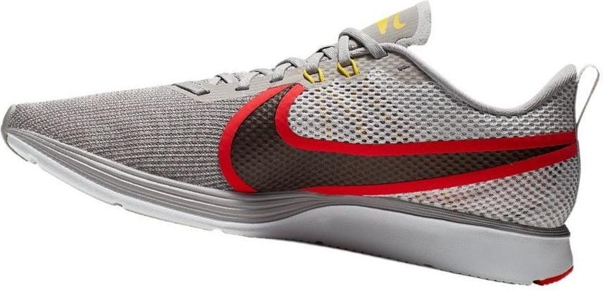 Pantofi de alergare Nike Zoom Strike 2